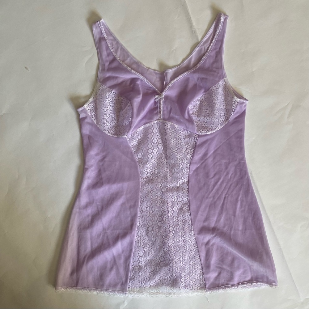Lilac lingerie top vintage